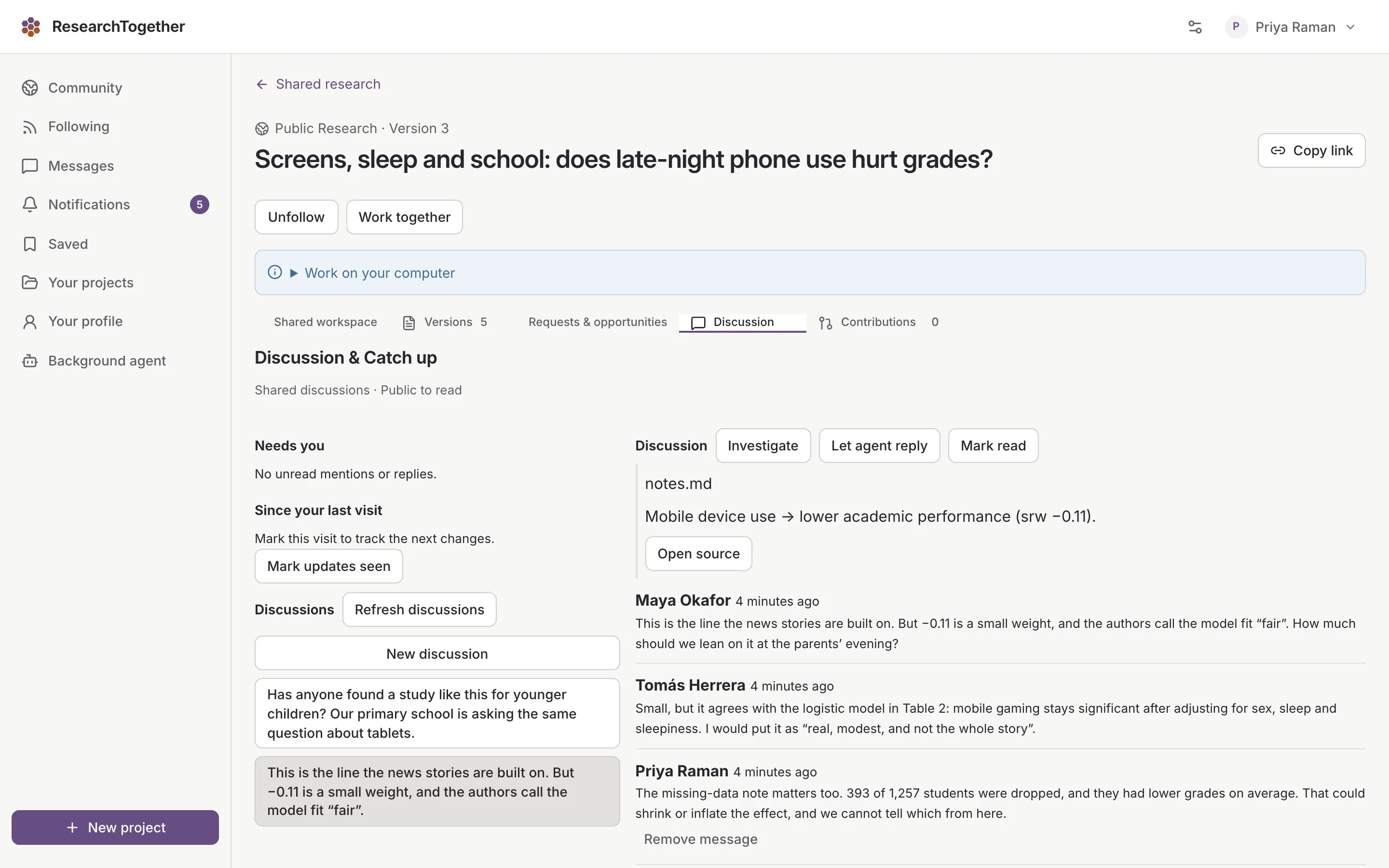 A discussion anchored to one sentence of the notes, "Mobile device use → lower academic performance", with three replies from Maya, Tomás and Priya.